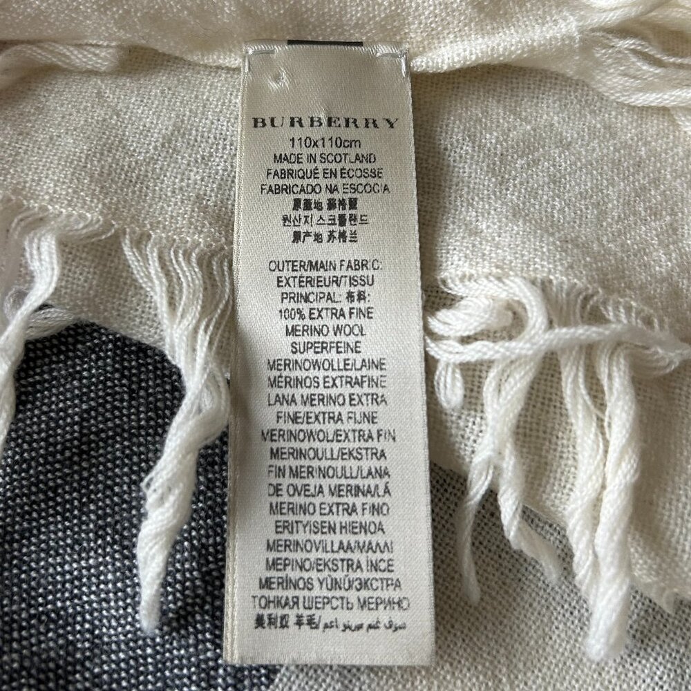 Burberry Large Check Merino Wool Scarf - Picture 4 of 5